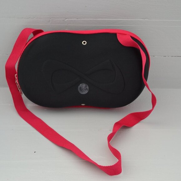 Nifinity Vengeance Pink Black Cheerleading Shoe Bag Zipper Strap Case Size 6.5 - Picture 2 of 5